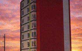 Sempre Premier Inn - MACTAN AIRPORT HOTEL
